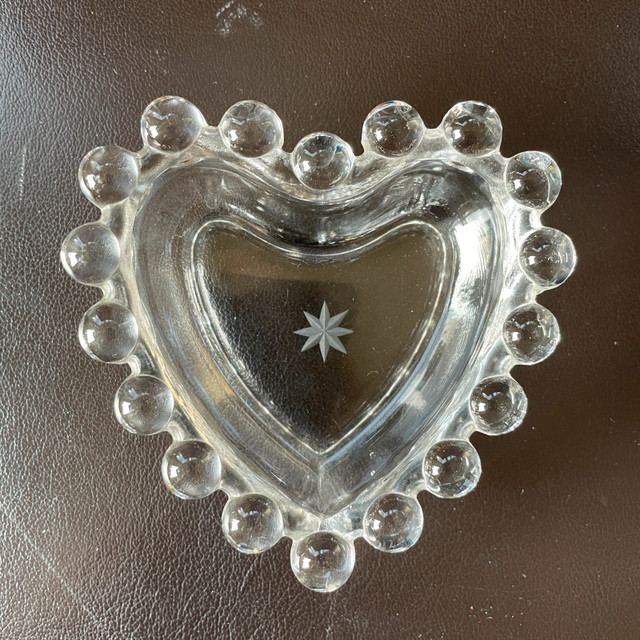 Candlewick Glass Heart Bubble Trinket Dish