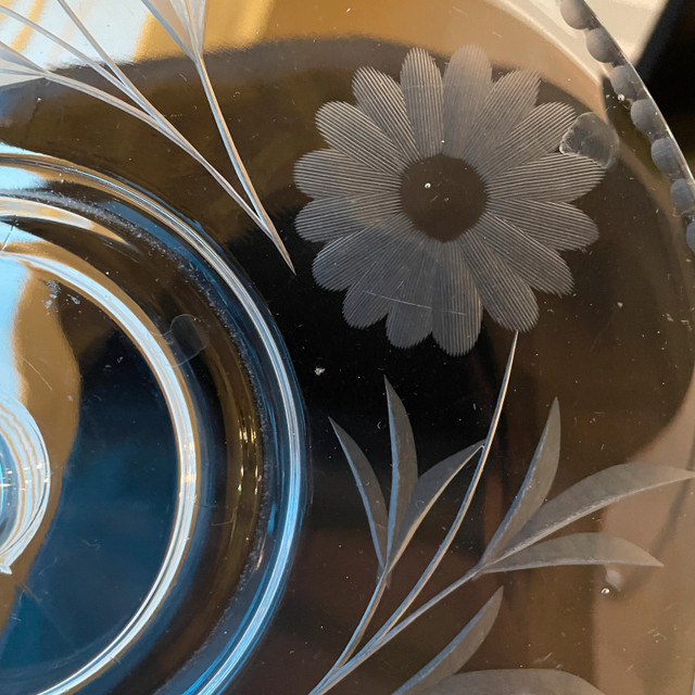 Depression Glass Sandwich Cookie tray - photo 5