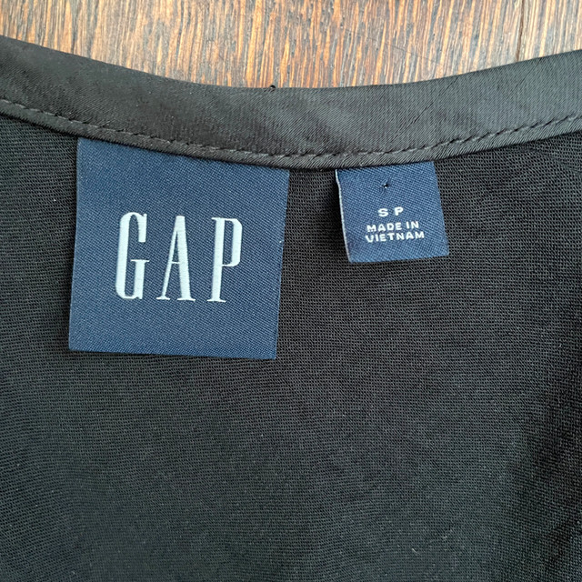 Satin Gap Scoopneck Tank Top-NEW (no tag) Small - photo 2