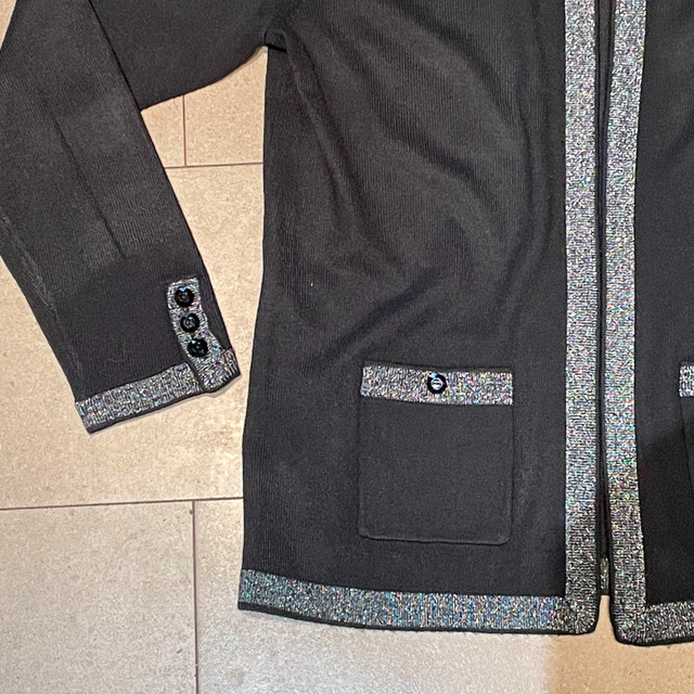 Gorgeous Black Tabi Cardigan w/ silver trim-Size Small - photo 5