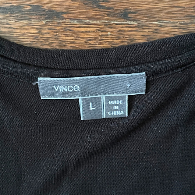 Vince Black V-neck T-shirt-Large - photo 2