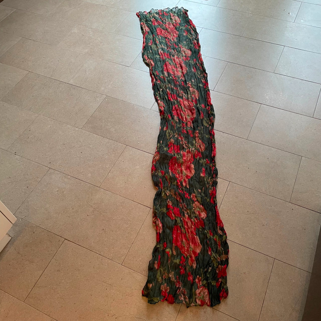 Sheer Floral scarf - 62" x 20" - photo 4