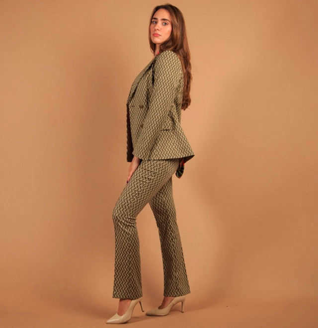 Marc Cain Frederika pants w/ slight flare-Geometric-Sz. 8