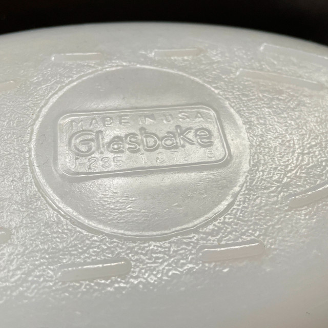 Vintage Glasbake Milkglass Oval Casserole Atomic Starbursts - photo 4