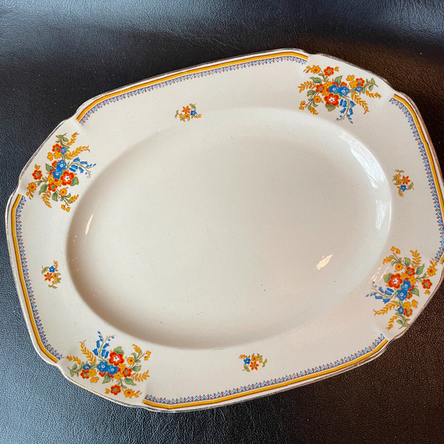 Antique 1920s Royal Cameronian 11" Platter