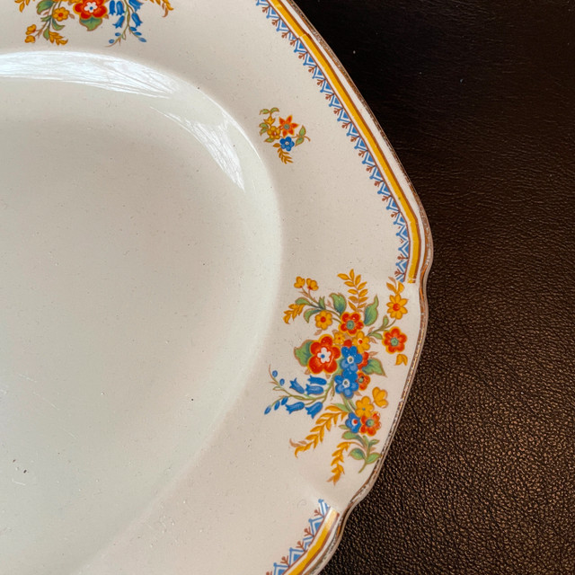 Antique 1920s Royal Cameronian 11" Platter - photo 2