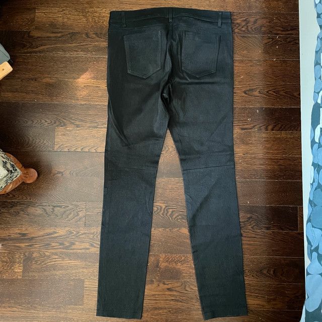 Vince Black Textured Leather Pants Jeans-Size 12 - photo 4