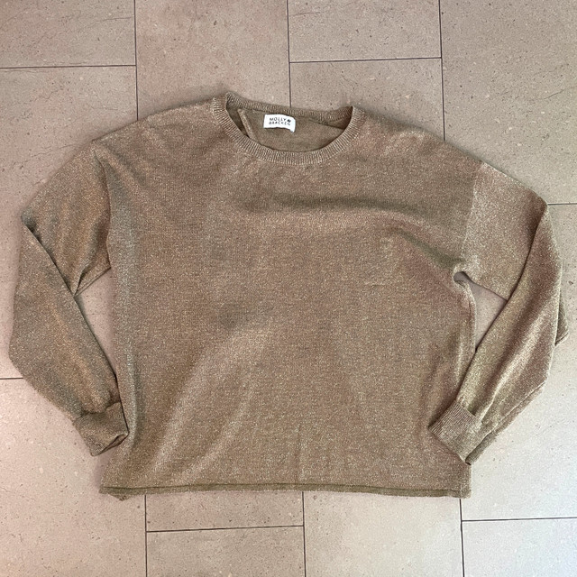 Molly Bracken Metallic Gold Open Back knit sweater-M
