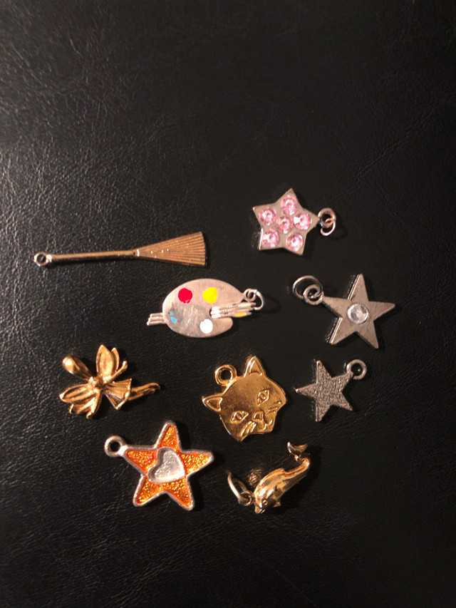 Lot of 9 assorted bracelet/necklace charms/pendants - Cute - photo 4