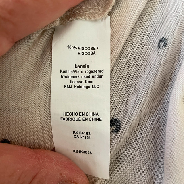 NEW Kensie Cream/Black Asymmetrical polka dot Tshirt-Large - photo 4