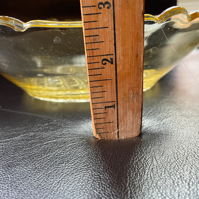 Gorgeous Vintage 1930s Yellow Lancaster Glass Handled Bowl - photo 4