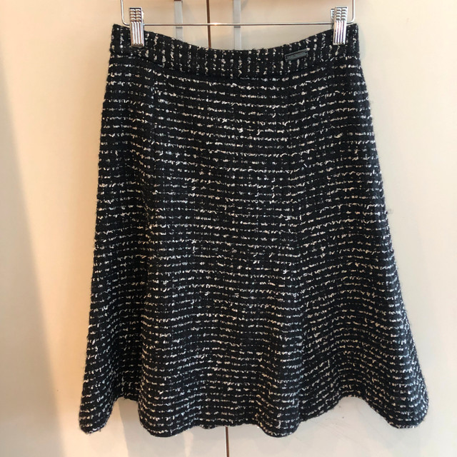 Gorgeous Pink Tartan Black + White A-line Tweed skirt-Size 0 - photo 3