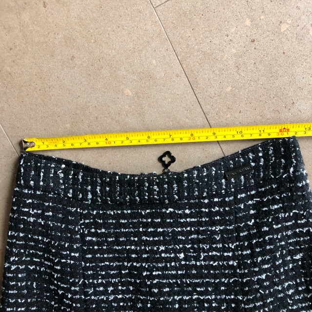 Gorgeous Pink Tartan Black + White A-line Tweed skirt-Size 0 - photo 5