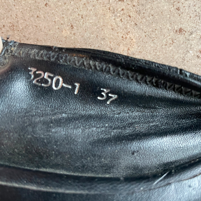 Tory Burch Black Rhinestone Logo Leather Ballet Flats 37 - photo 4