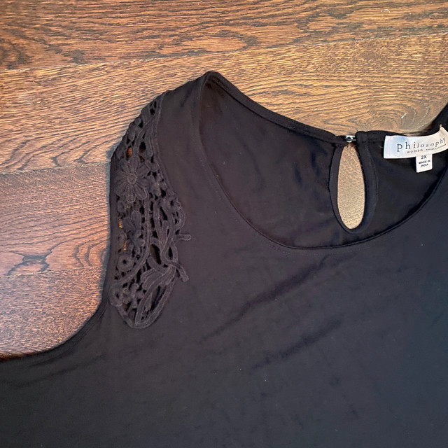 Philosophy Sz. 2X Womens Black Sleeveless Tank Top w/lacy detail - photo 3