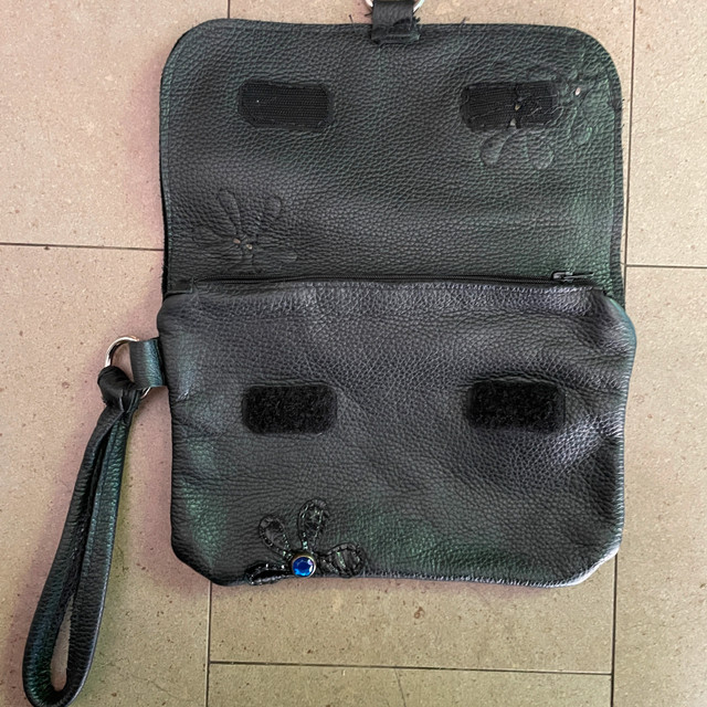 Navy Blue Leather Purse/Clutch with Flower Appliques - photo 3