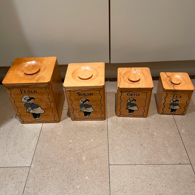 Vintage 50s 4 Handpainted Wood Nesting Canisters - photo 2