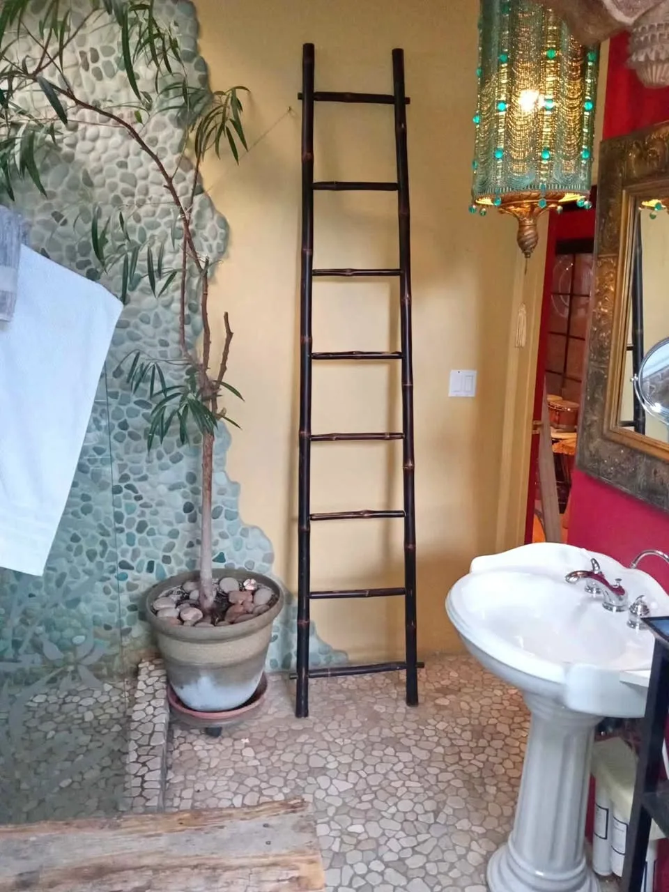 Bamboo ladder thumbnail