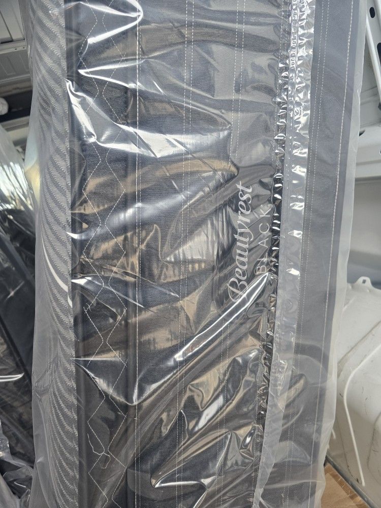 Queen Size Beautyrest Black Pillow Top - photo 5