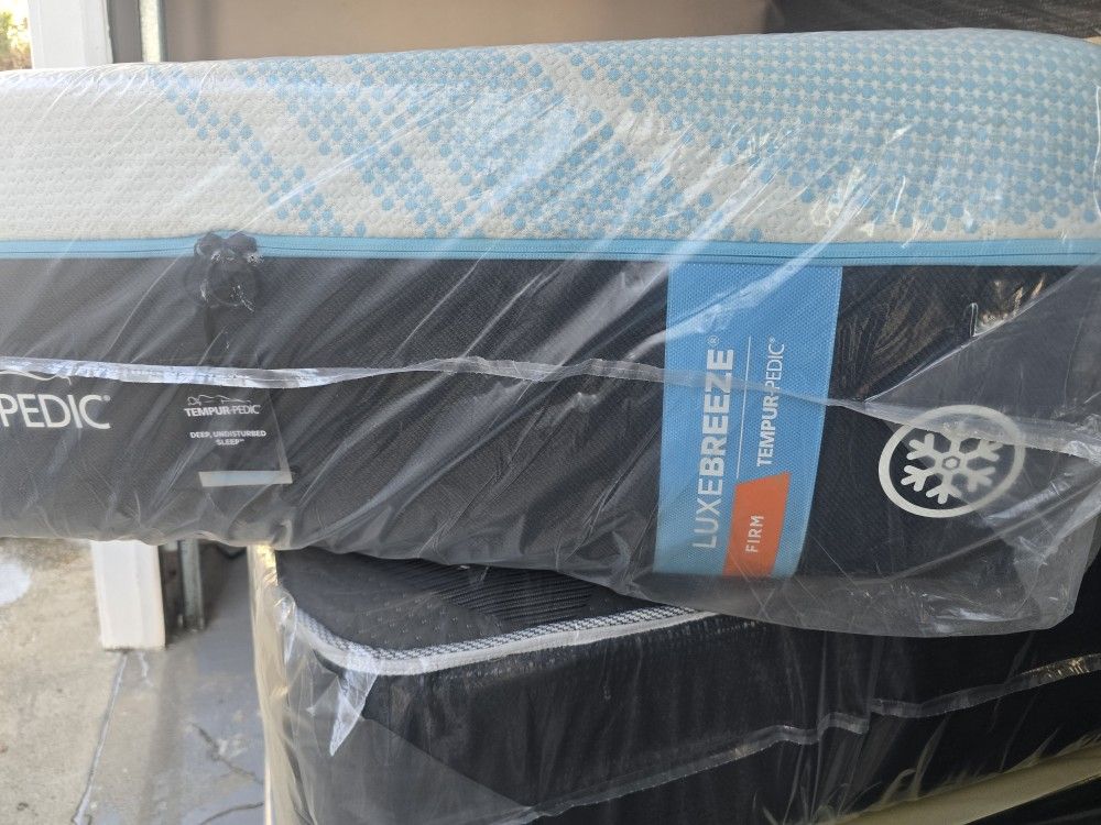 Tempur Pedic Lux BreezeTwin Xl Mattress