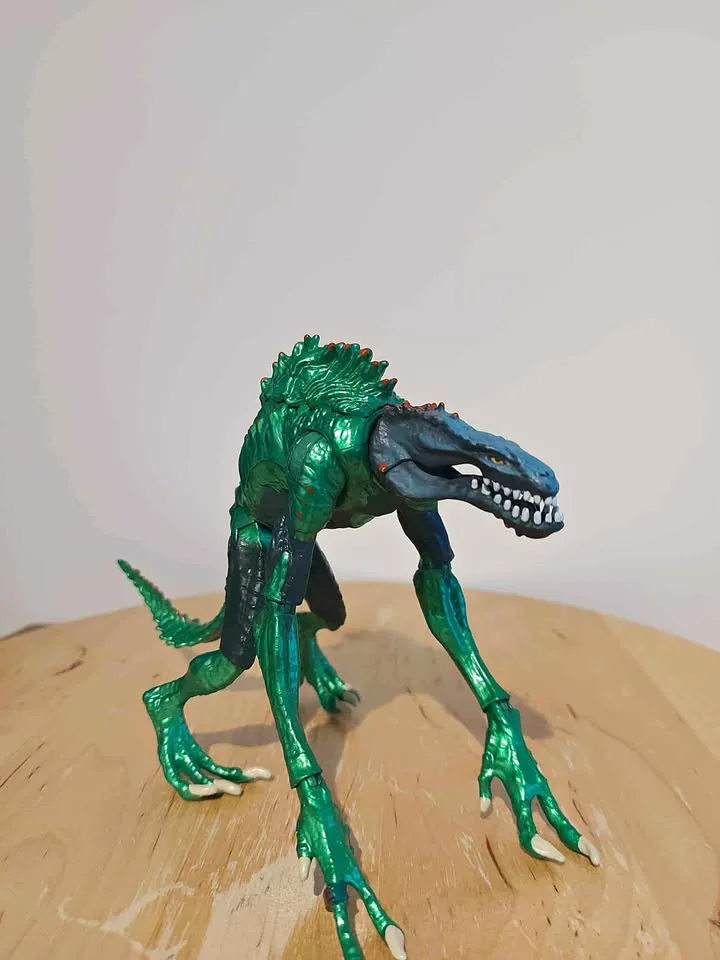 Green Lantern Movie Masters Isamot KOL Figure thumbnail