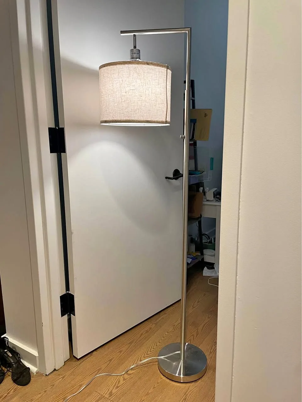 Floor lamp thumbnail