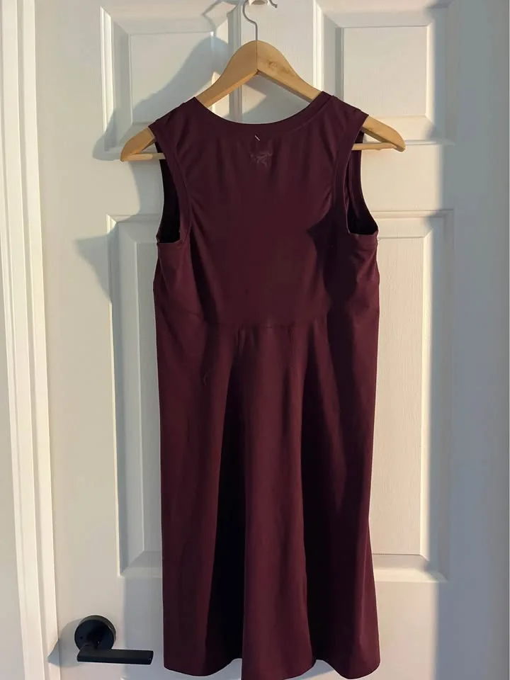 Arc'teryx Soltera small dress image indicator(5)