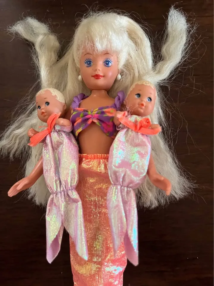 Barbie: Mermaid Skipper and the sea twins, 1990s image indicator(2)