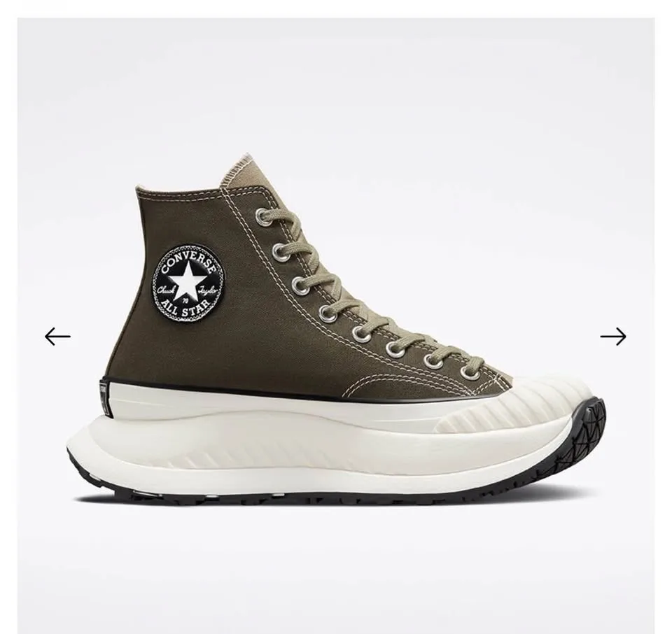 High Top Converse All Star: Chuck Taylor image indicator(9)