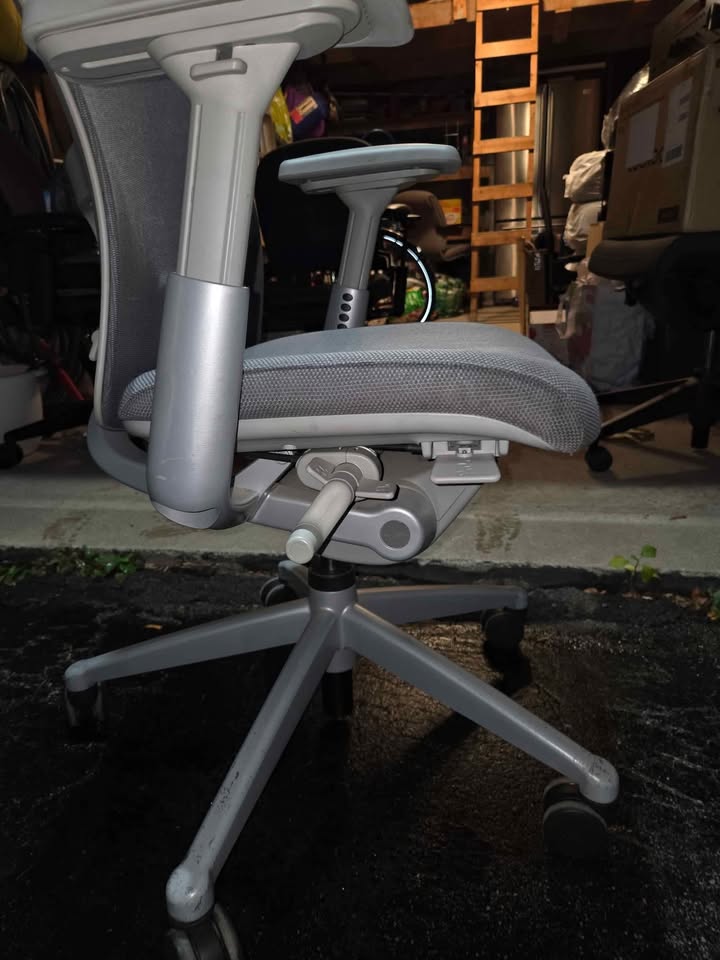 Haworth zody Office chair - photo 3