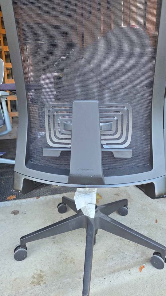 Haworth Very Office chair - photo 3