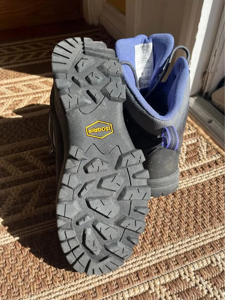 Hiking Boots image indicator(5)