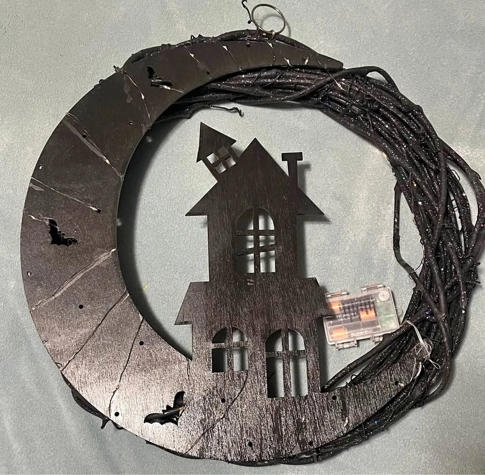 20” LED Moonlit Halloween Scene Wreath thumbnail