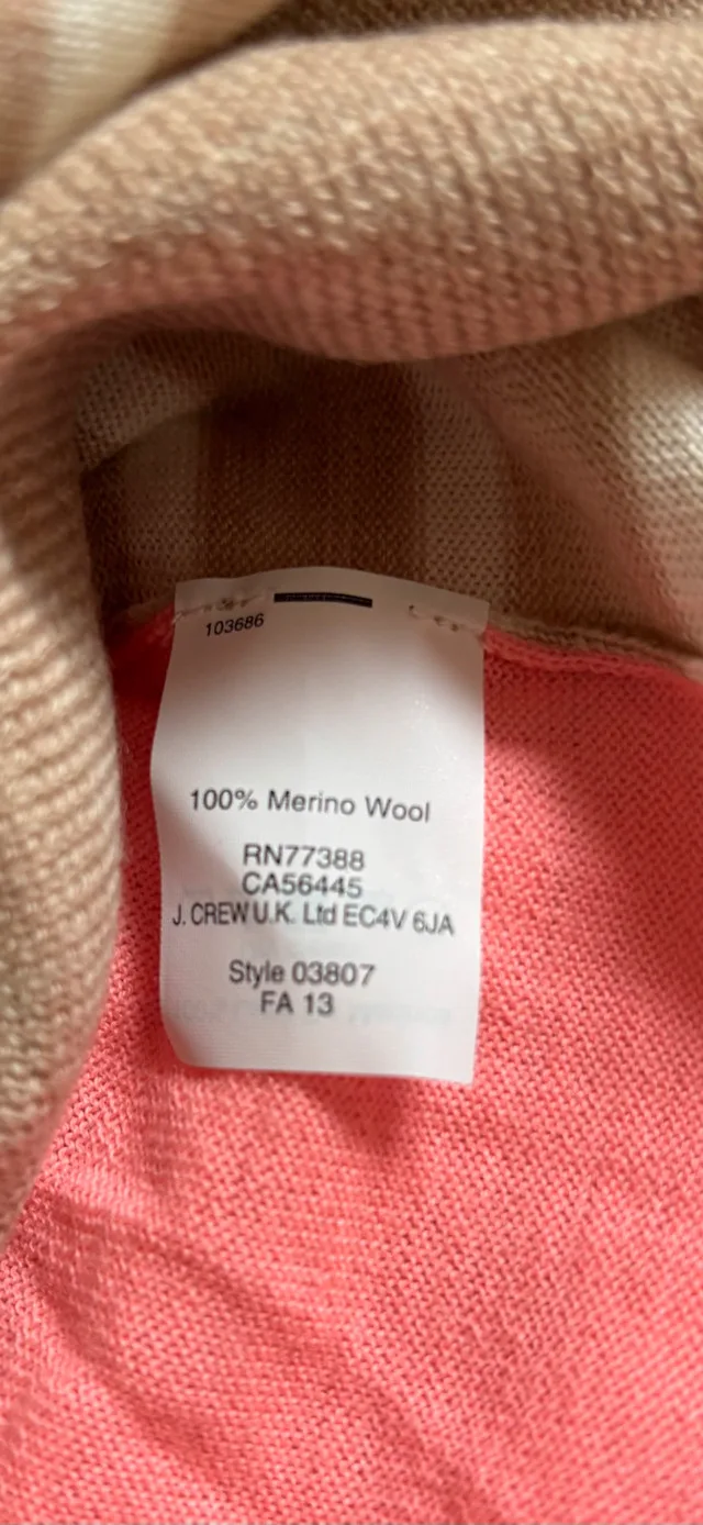 BNWT J.Crew 100% Merino Wool Sweater - Size M image indicator(5)