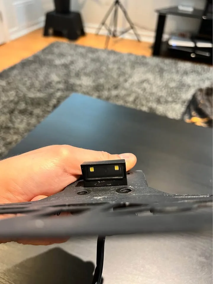 Moto Dynamics plate holder R6 image indicator(4)