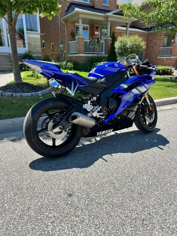 Moto Dynamics plate holder R6 image indicator(7)