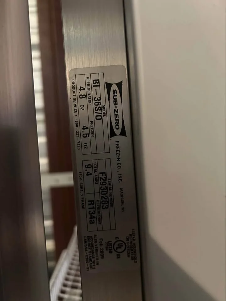 Refrigerator sub-zero 2 doors image indicator(5)