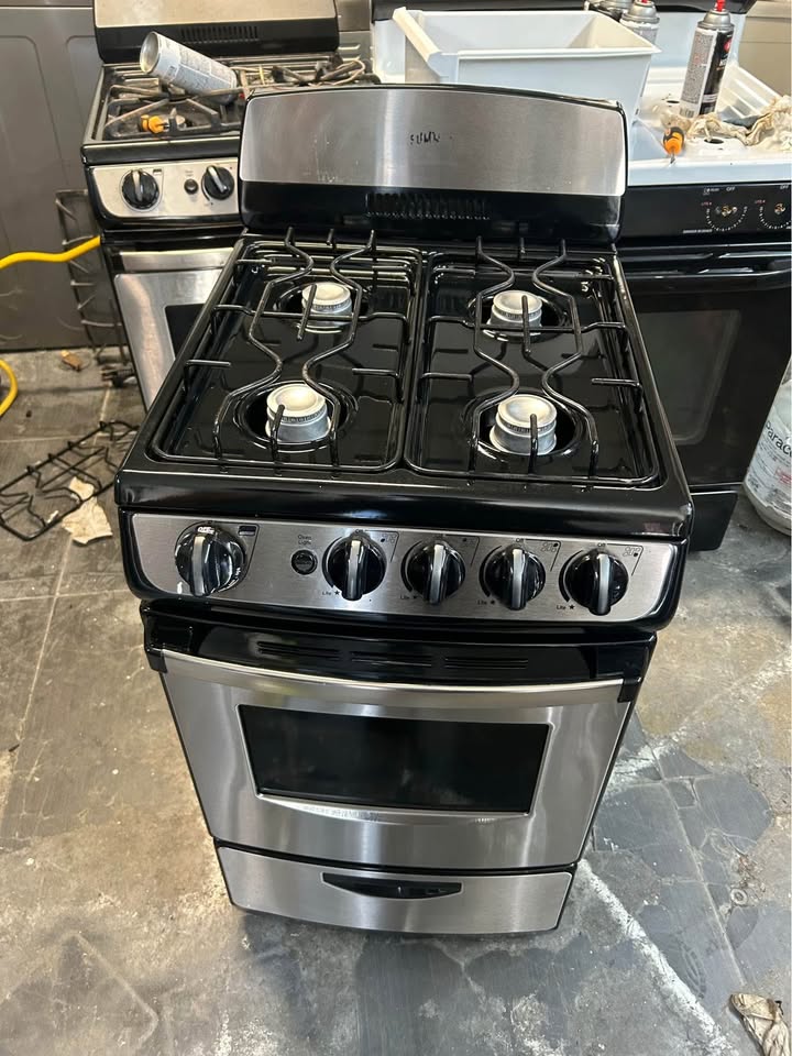 Summit 20 wide silver stove - photo 2