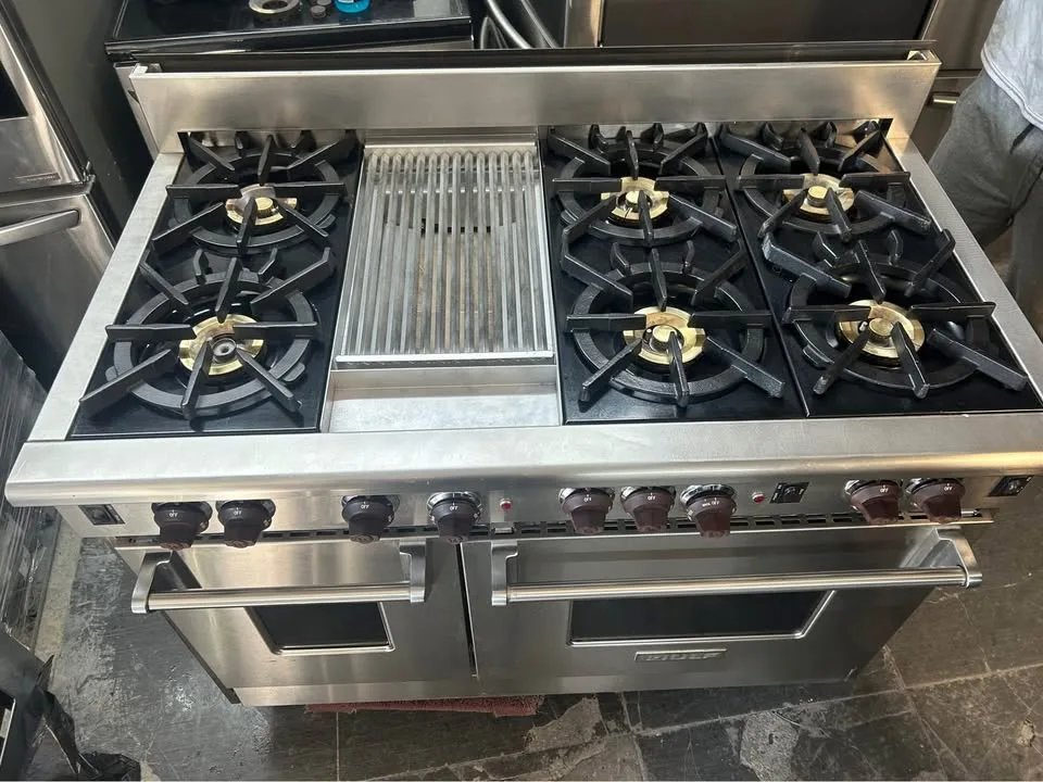 Wolf stove 48 wide silver 6 burners and 1 silver grill image indicator(3)