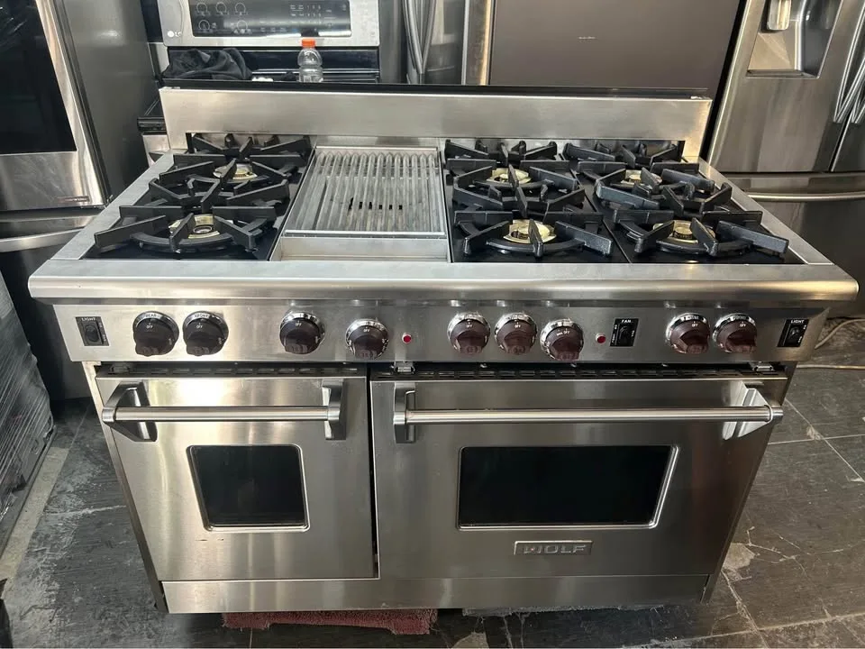 Wolf stove 48 wide silver 6 burners and 1 silver grill image indicator(4)