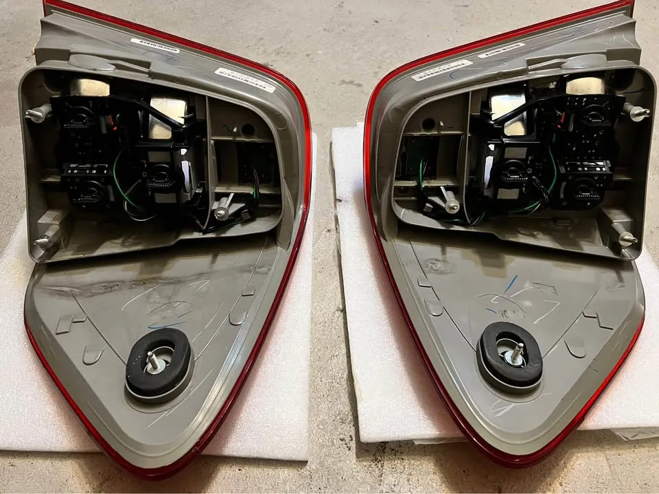 Left Rear Tail Light – Mercedes-Benz ML350 (W164) 2006–2011 image indicator(3)