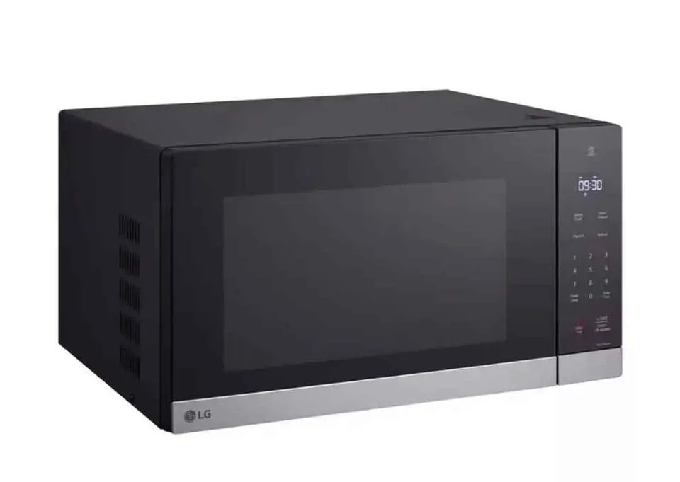 LG 0.9 Cu Ft NeoChef Countertop Microwave image indicator(4)