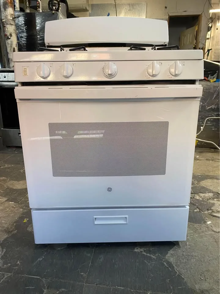 Stove of 30 used at good praise white image indicator(2)