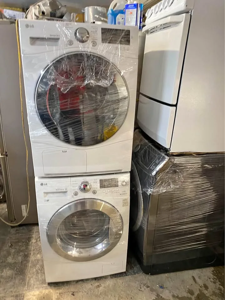 Electric Washer and Dryer 220 Volt Used thumbnail