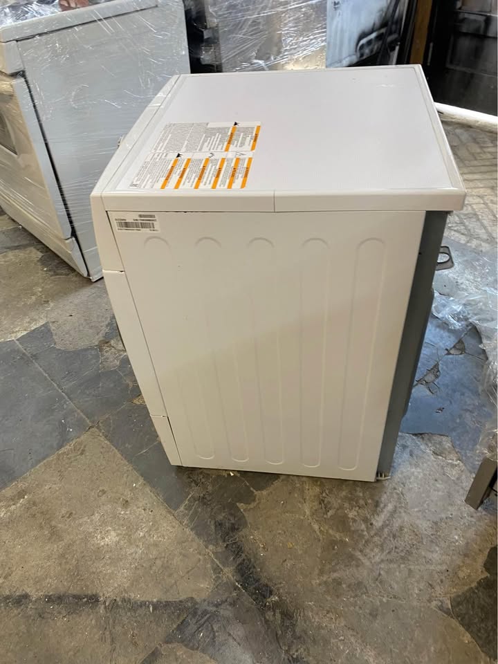 Dryer 24 wide used 220 volts - photo 4
