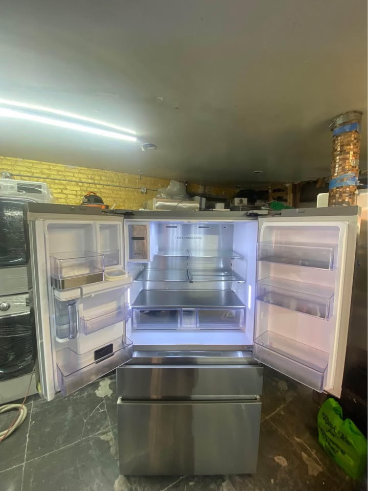 SAMSUNG refrigerator 36 wide used at good price negotiable - photo 5