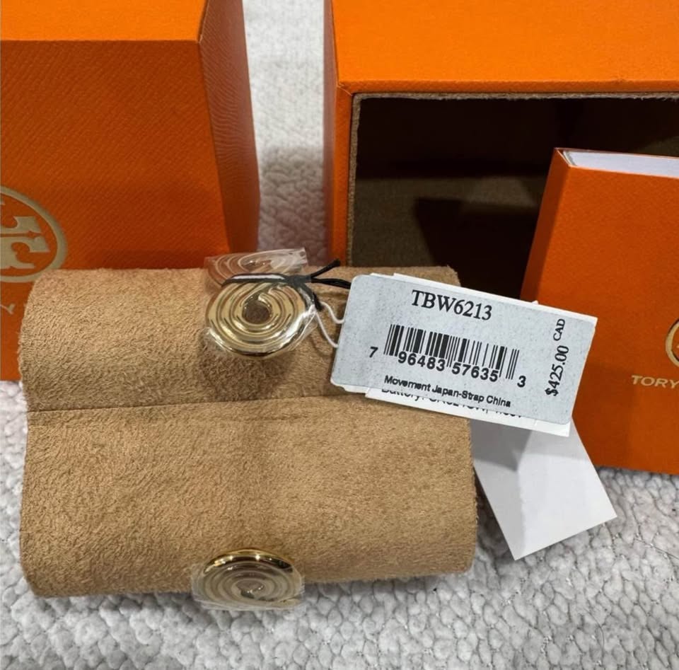 Brand New Tory Burch Bangle Watch - photo 3