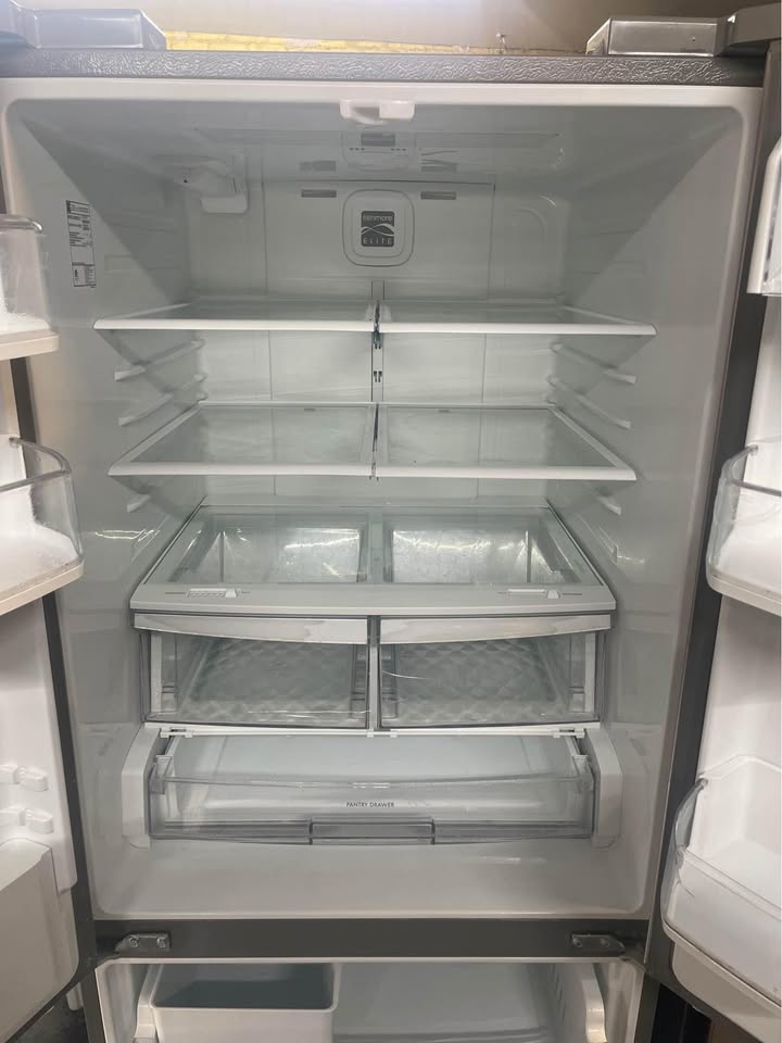 30 wide 3 door fridge kemore Silver - photo 3