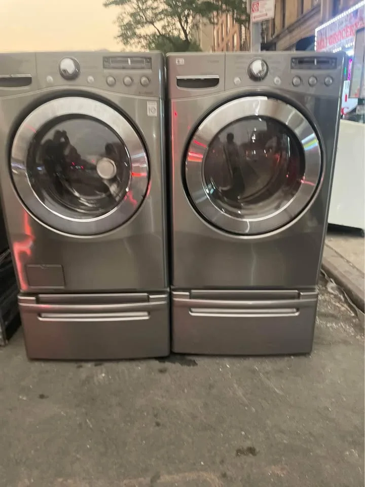 Washer and Dryer Set LG Electric Dryer image indicator(4)