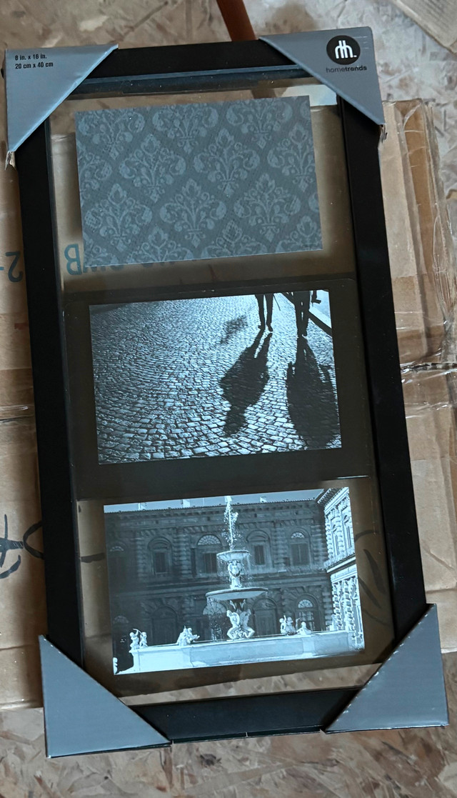 Floating Picture Frame